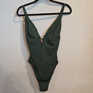 Shade & Shore Dark Green Swimwear